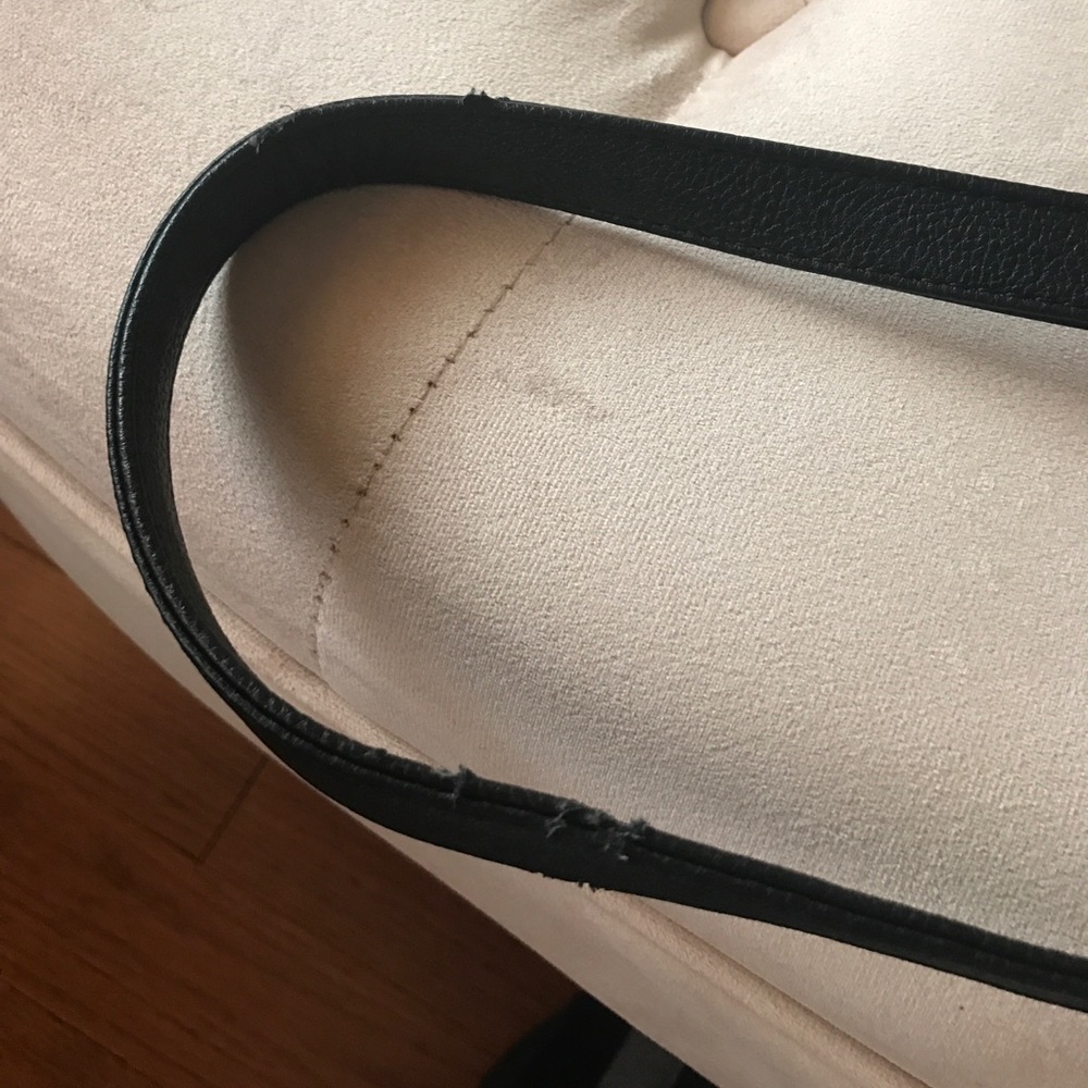 HUGE SALE🎉Crossbody betsey Johnson bag - Picture 5 of 5